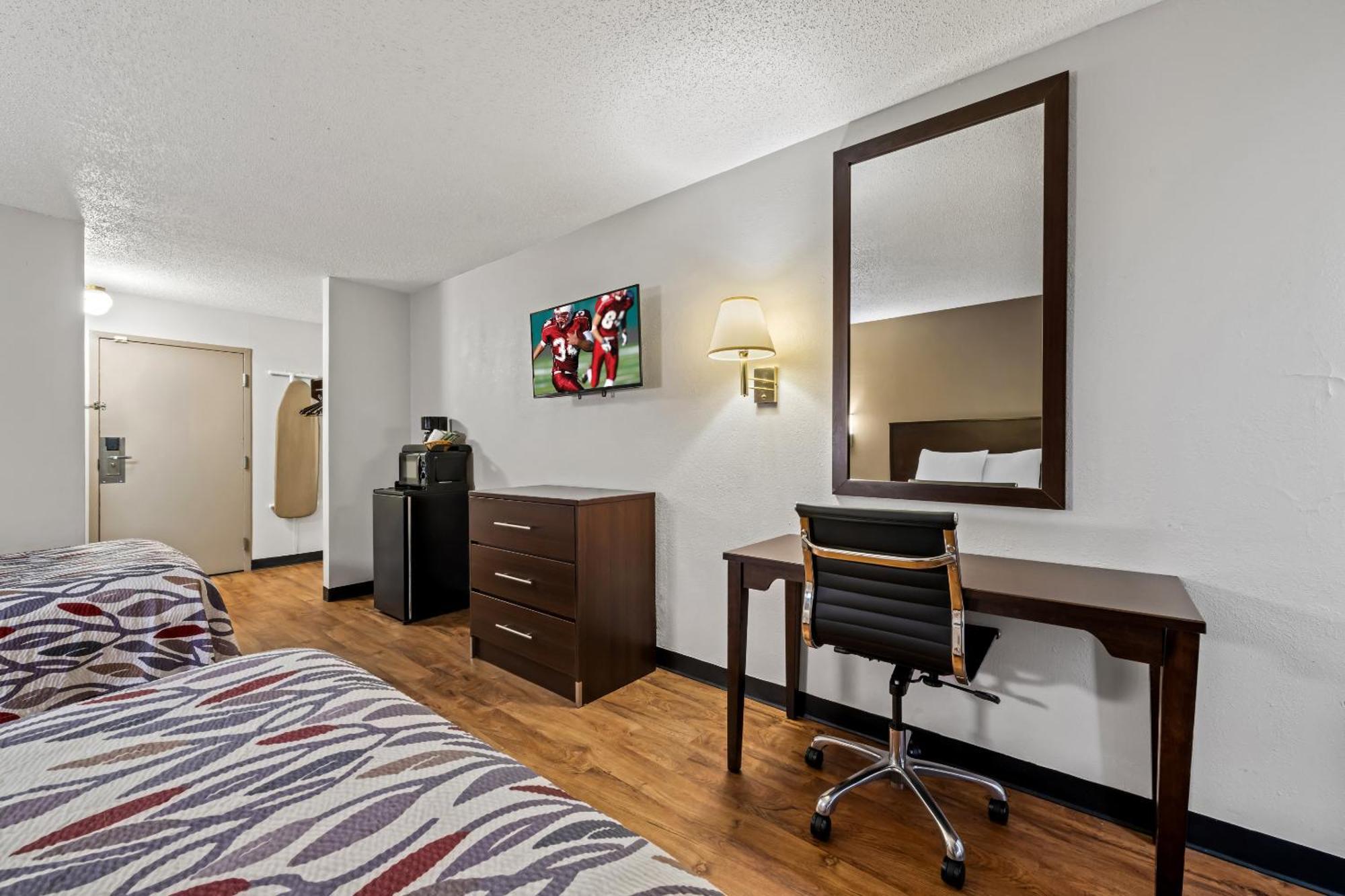 Red Roof Inn Charlotte - University Ngoại thất bức ảnh