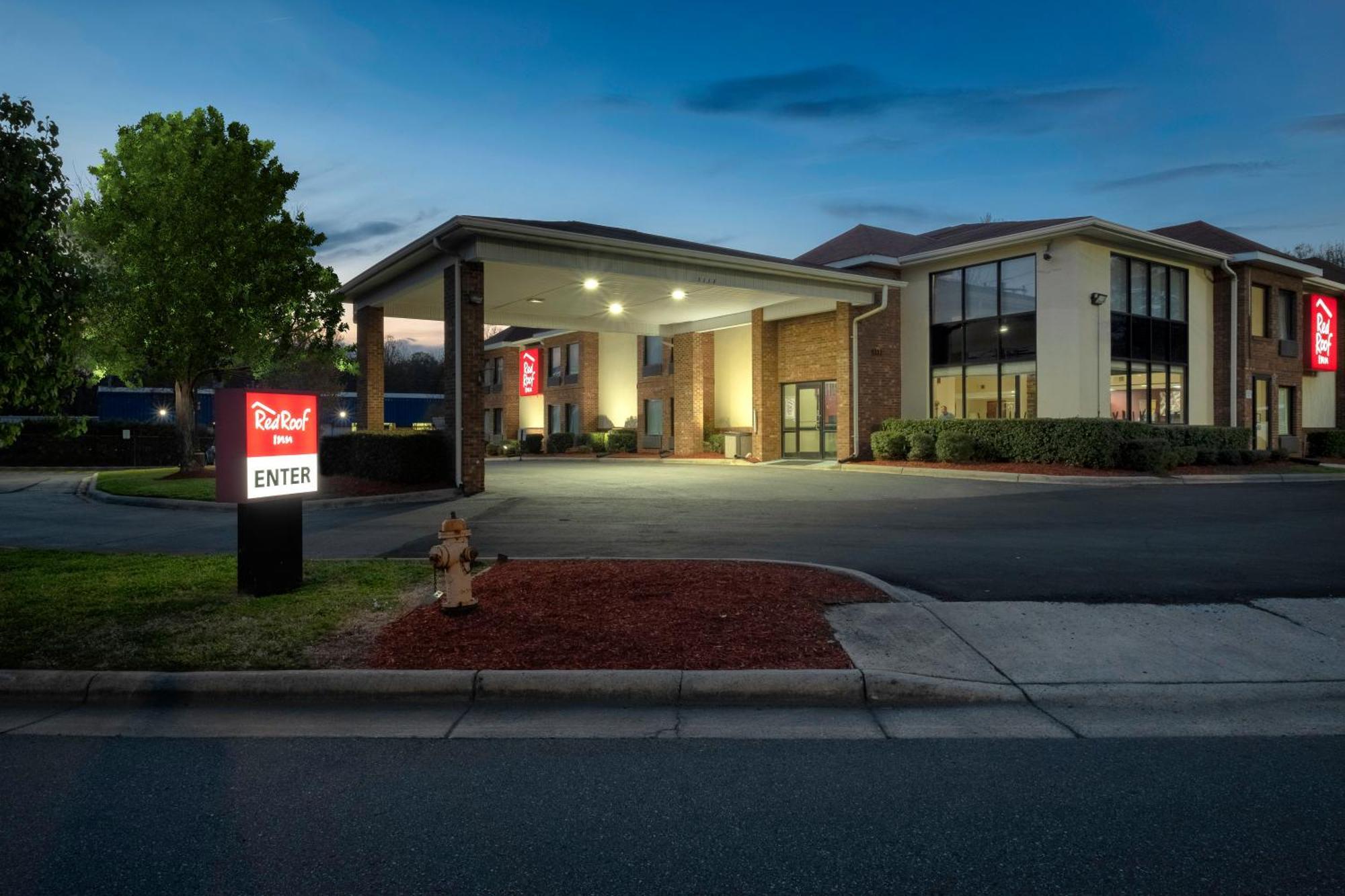 Red Roof Inn Charlotte - University Ngoại thất bức ảnh